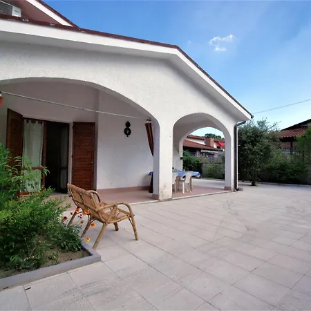 Holiday home Elia Con Grande Giardino Recintato E Posto Auto A Due Passi Dal Mare Lido di Pomposa