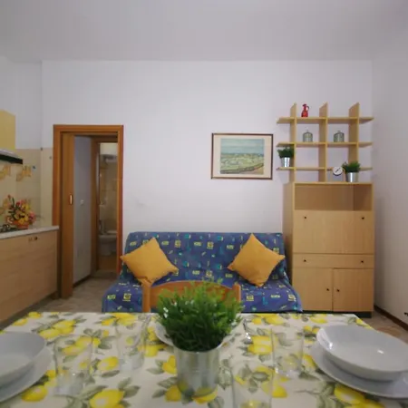 Elia Con Grande Giardino Recintato E Posto Auto A Due Passi Dal Mare * Lido di Pomposa